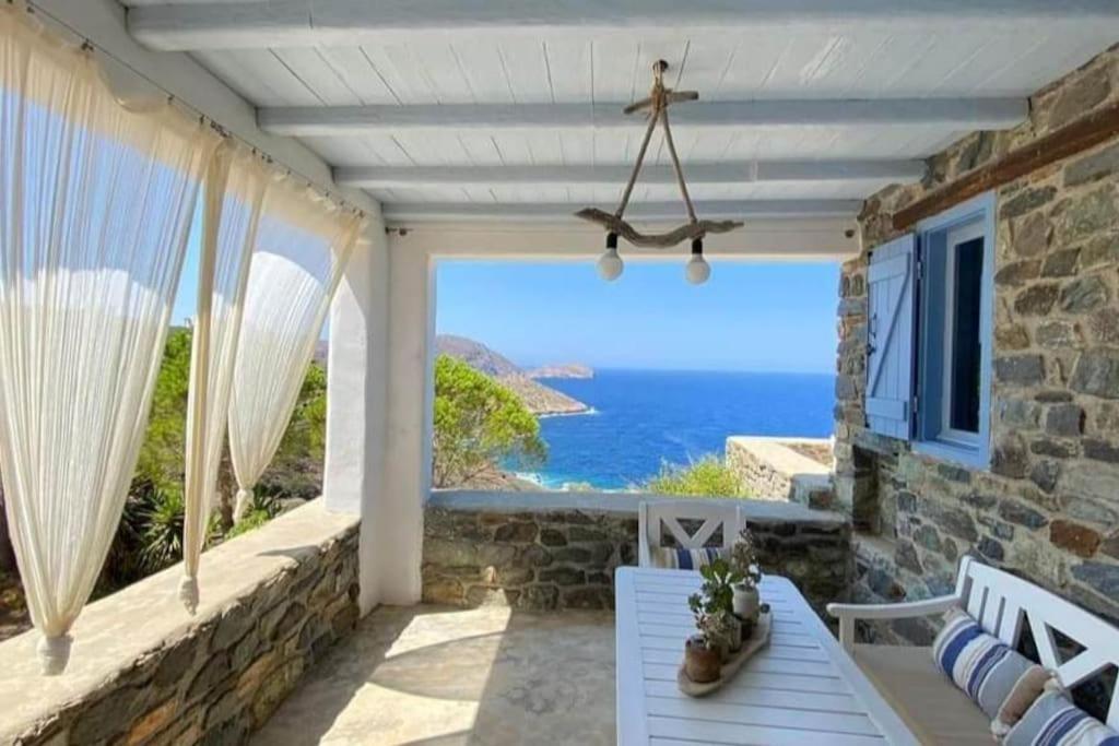C & C _ Cycladic House With Endless Sea View Villa Ermoupoli Eksteriør billede